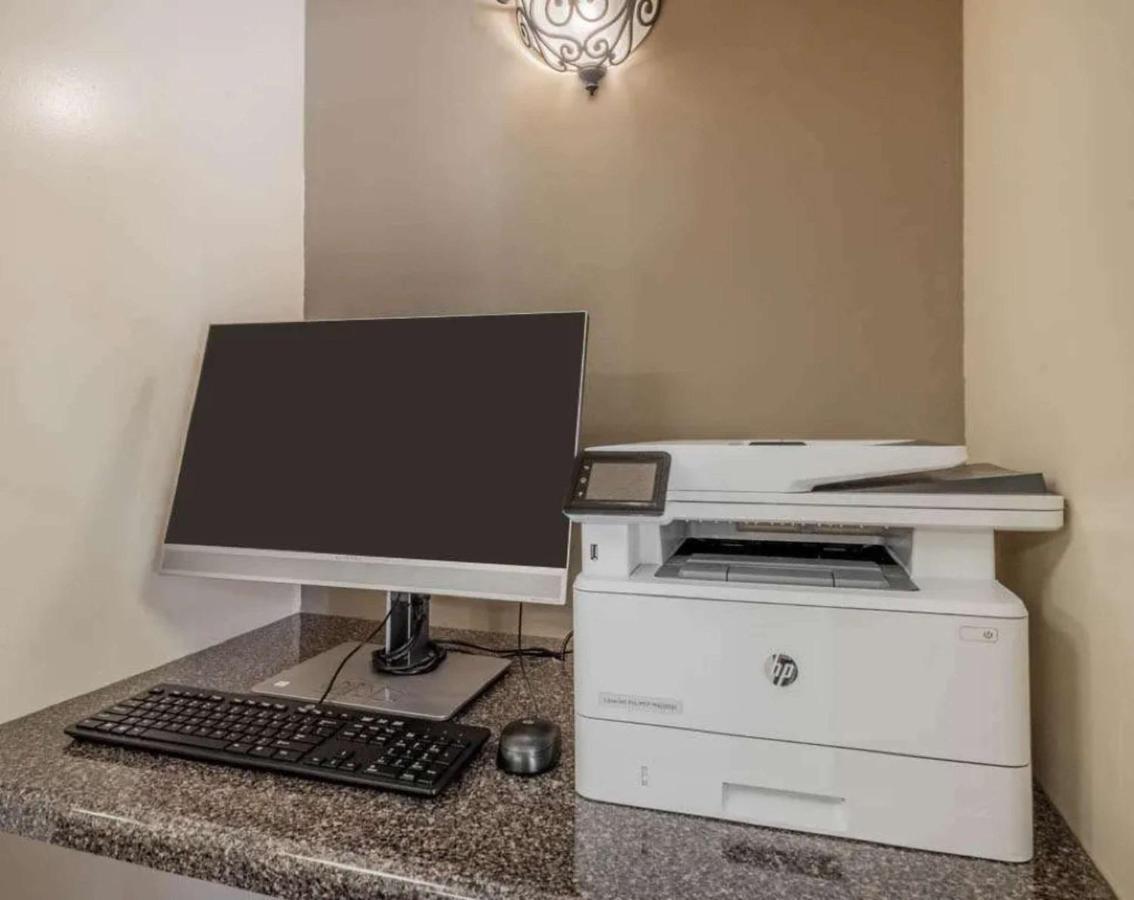 ווסט דה מוין Sonesta Simply Suites Des Moines מראה חיצוני תמונה